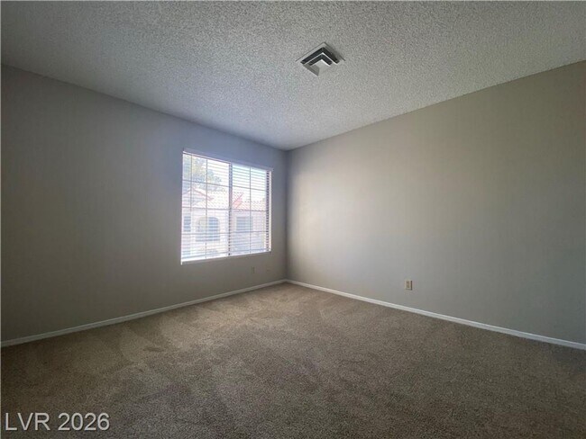 Building Photo - 4805 Nara Vista Way