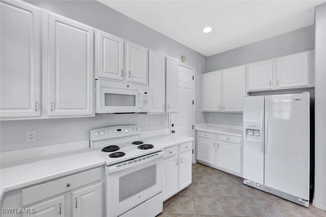 Building Photo - 1126 Medan Ct N