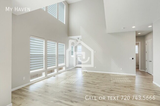 Building Photo - 10599 Oncilla Ln