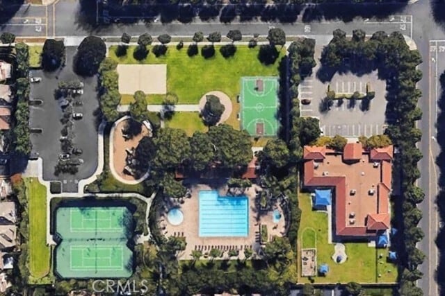 Building Photo - 1212 Elmhurst