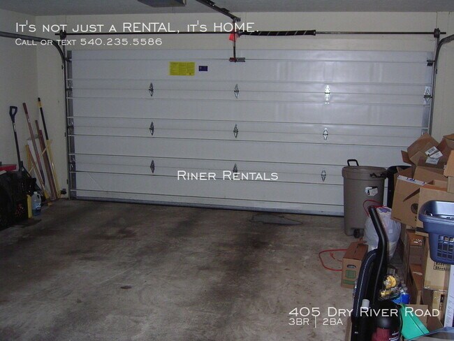 Building Photo - 405 Dry River Rd
