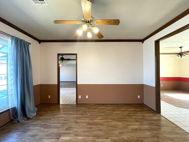 Building Photo - 12409 Hastings Rd