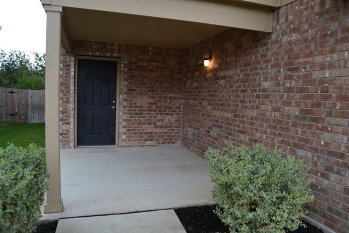 Building Photo - 8826 Scarlett Pl