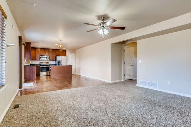 Building Photo - Evolve Real Estate: Available November 1 U...
