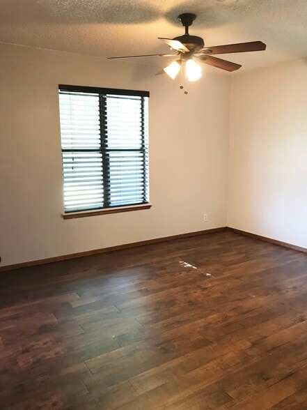 Master Bedroom - 908 Elm St.