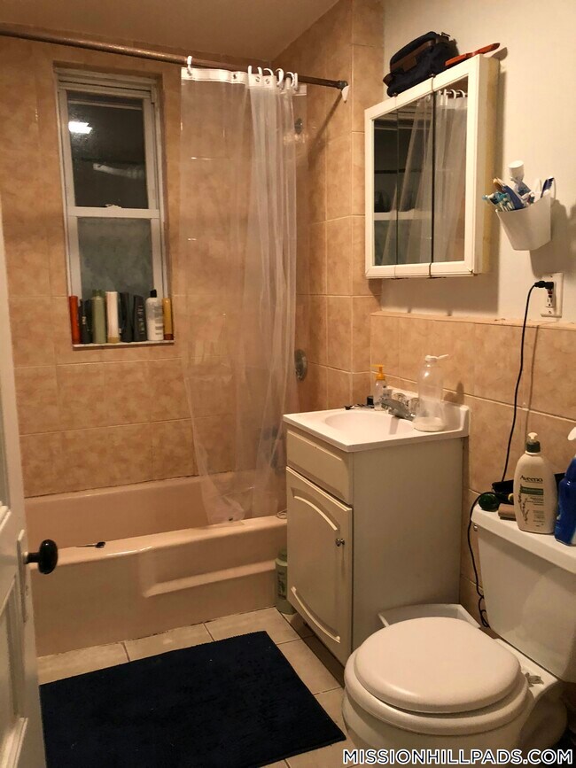 Building Photo - 34 Darling St