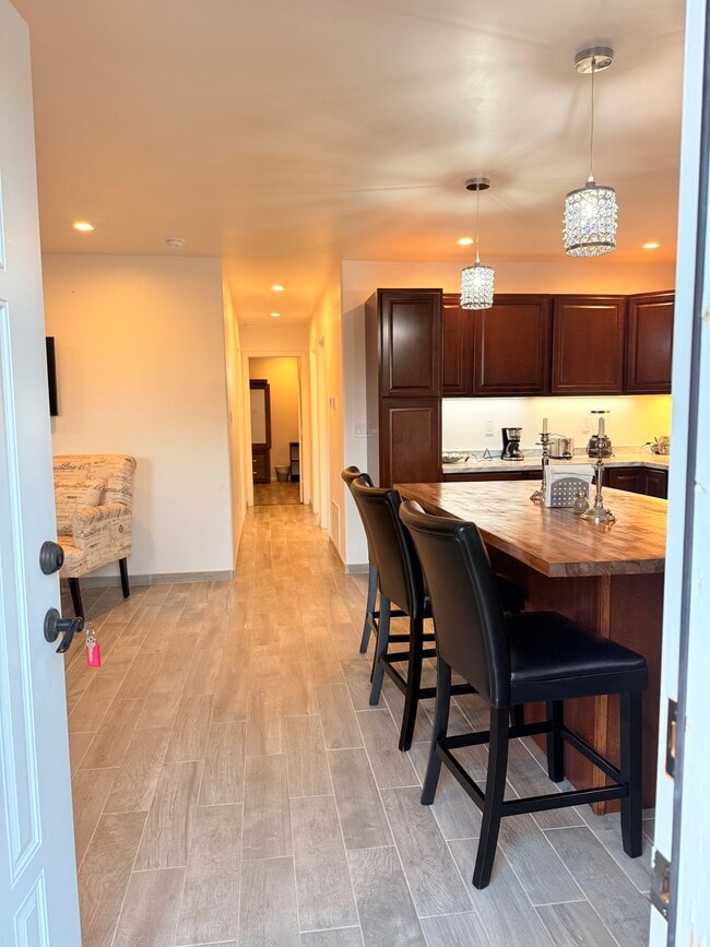 Building Photo - 19 Scarlett Ln