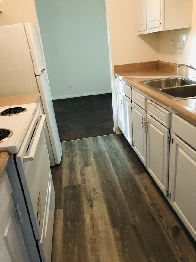 Building Photo - 3616 Kolendo Ct