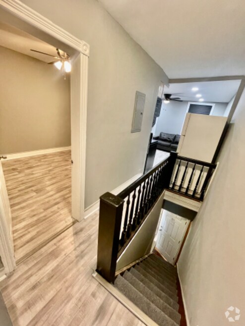 Building Photo - 2513 N 28th St