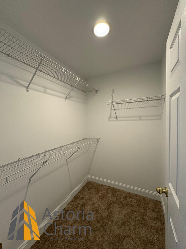 Building Photo - Backyard Fire Pit, Rooftop Terrace, and Mo...