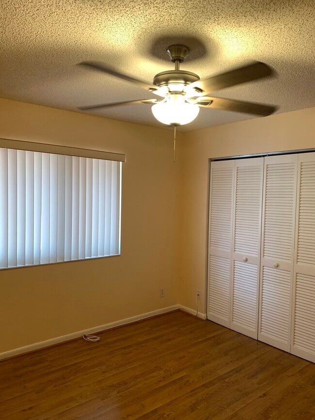 Building Photo - 9840 NW 28th Ct