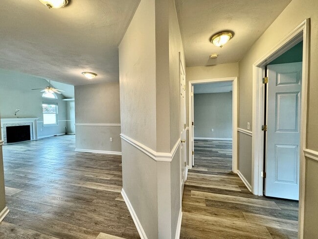 Building Photo - Ready 06-17-26 in Sawyers Mill - Ranch Home w/Loft On Cul-De-Sac! Pet Friendly - Grassfield High ...