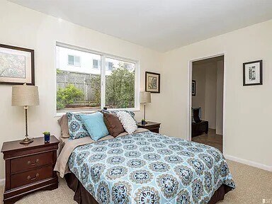 Building Photo - 49 Saint Michaels Ct