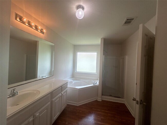 Building Photo - 4226 Pecos River Dr