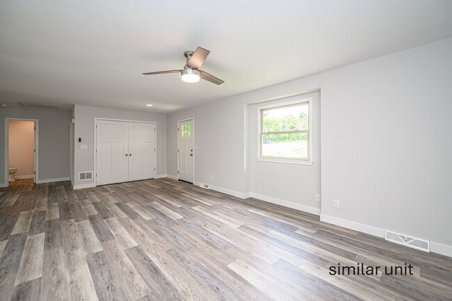 Building Photo - GEORGETOWN Duplex - SW Columbia – 3 Bed, 3...