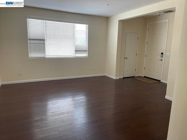 Building Photo - 1235 Santona Ct