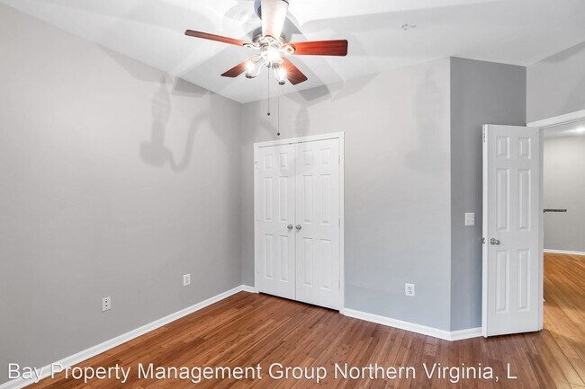 Building Photo - 1705 Lake Shore Crest Dr