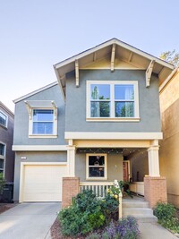 Building Photo - Beautiful Renovated Midtown Home!