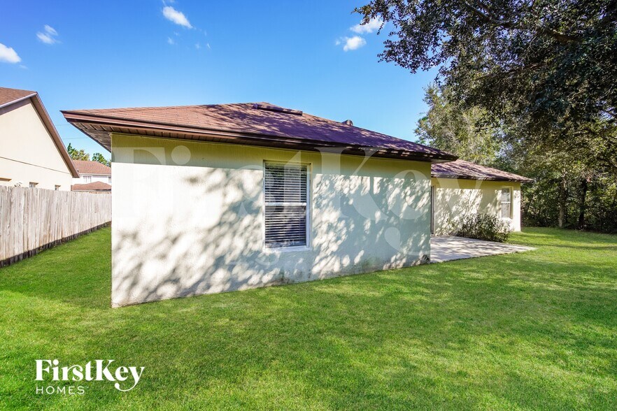 Building Photo - 649 Rosaro Ct