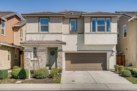 Building Photo - Newer 4 Bedroom Home in Rocklin