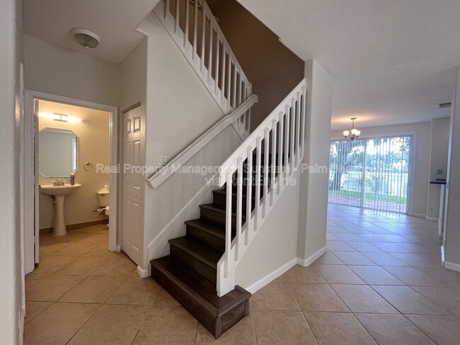 Building Photo - 6786 Aliso Ave