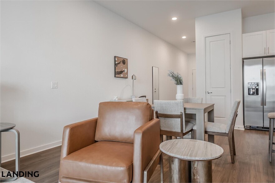 Building Photo - 515 Corso Ln