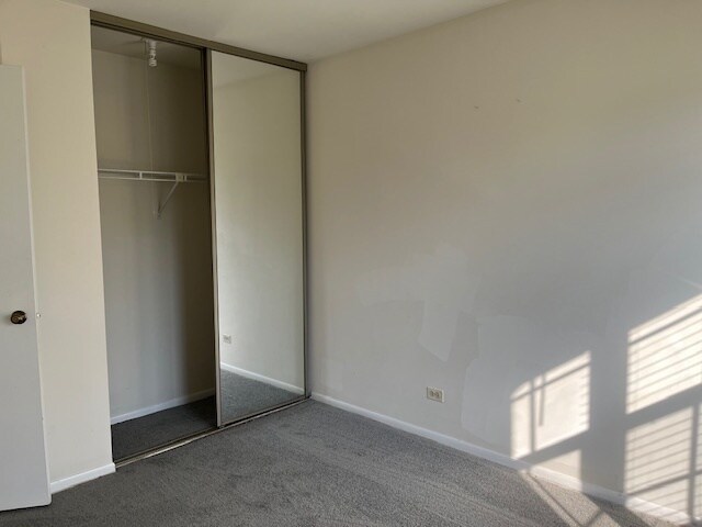Building Photo - 839 Dracut Ln