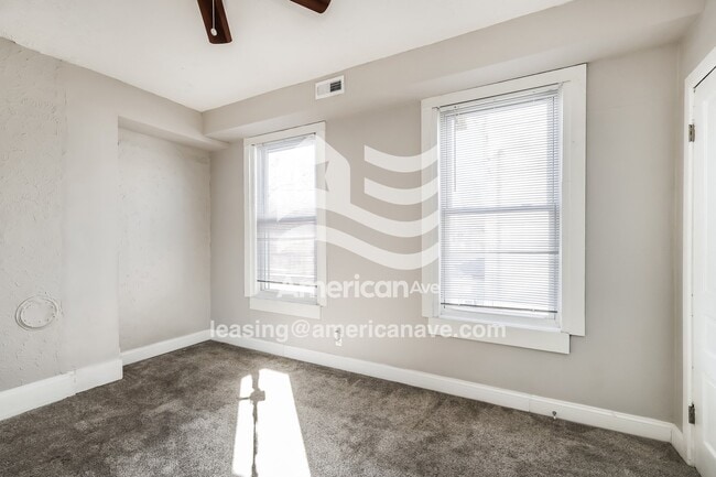 Building Photo - 6104 Chestnut St