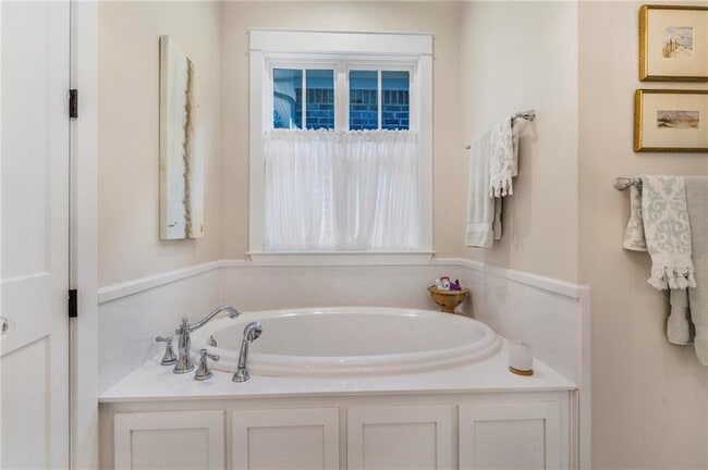 Building Photo - 5436 Rabbit Creek Dr