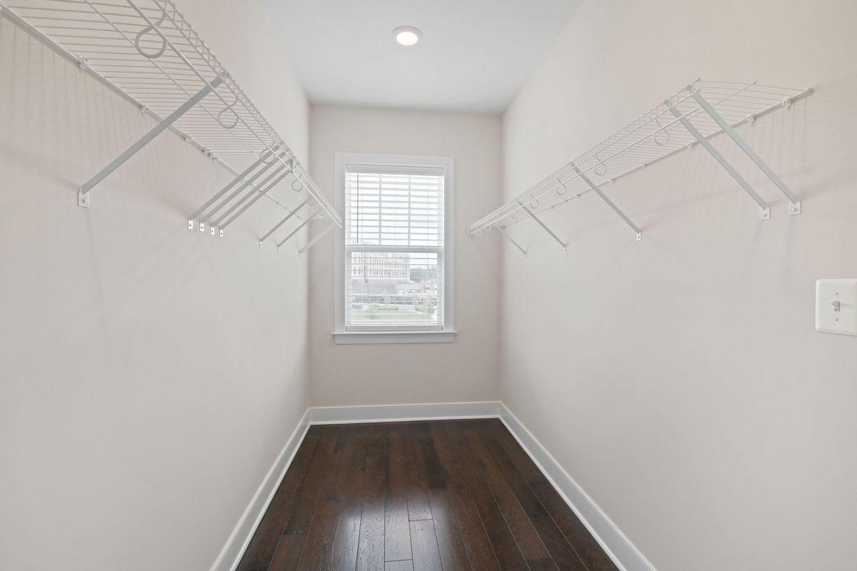 Building Photo - 143 Rubens Dr