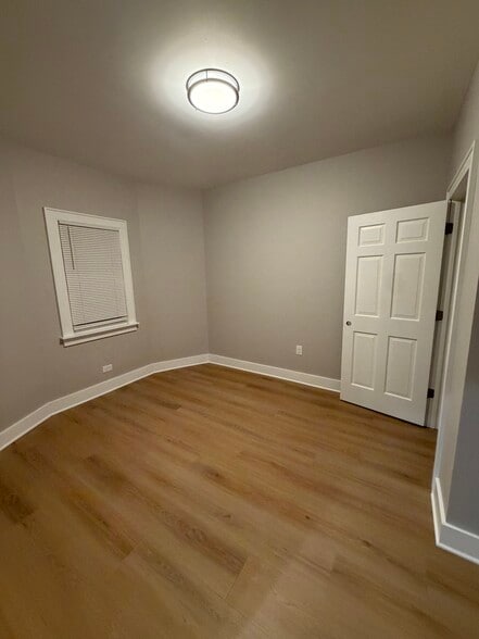 Building Photo - 2756 N Booth St