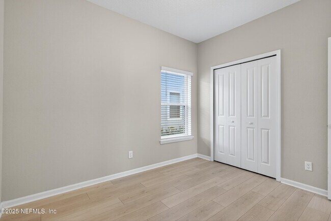 Building Photo - 75598 Blackbird Dr