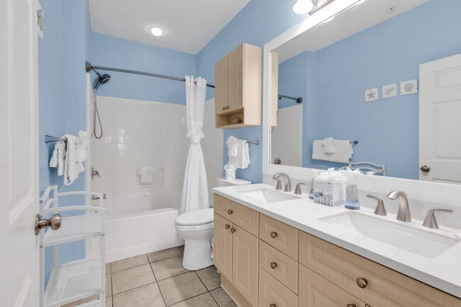 Building Photo - 4879 Luster Leaf Cir