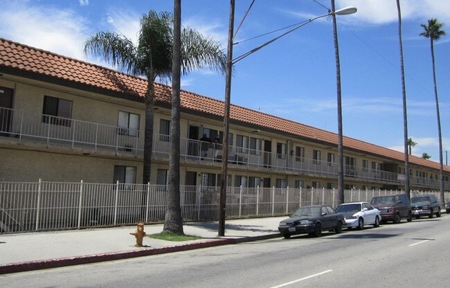 Building Photo - Seven Palms Apartments