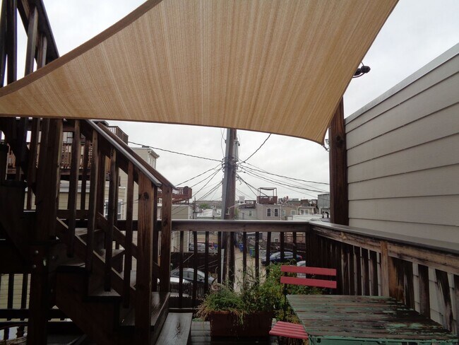 Building Photo - 2913 Fait Ave