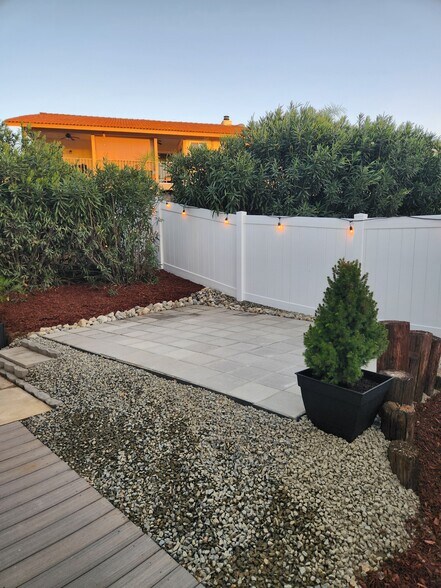 Building Photo - 29940 White Wake Dr