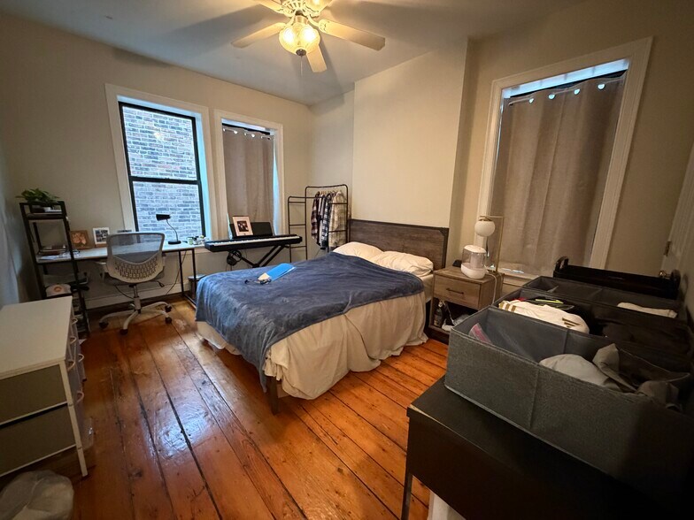 Building Photo - 1675 Washington St