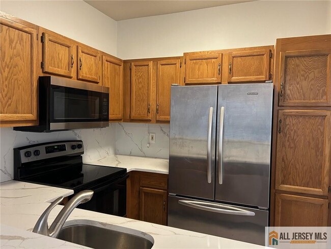 Building Photo - 65 Wentworth Rd