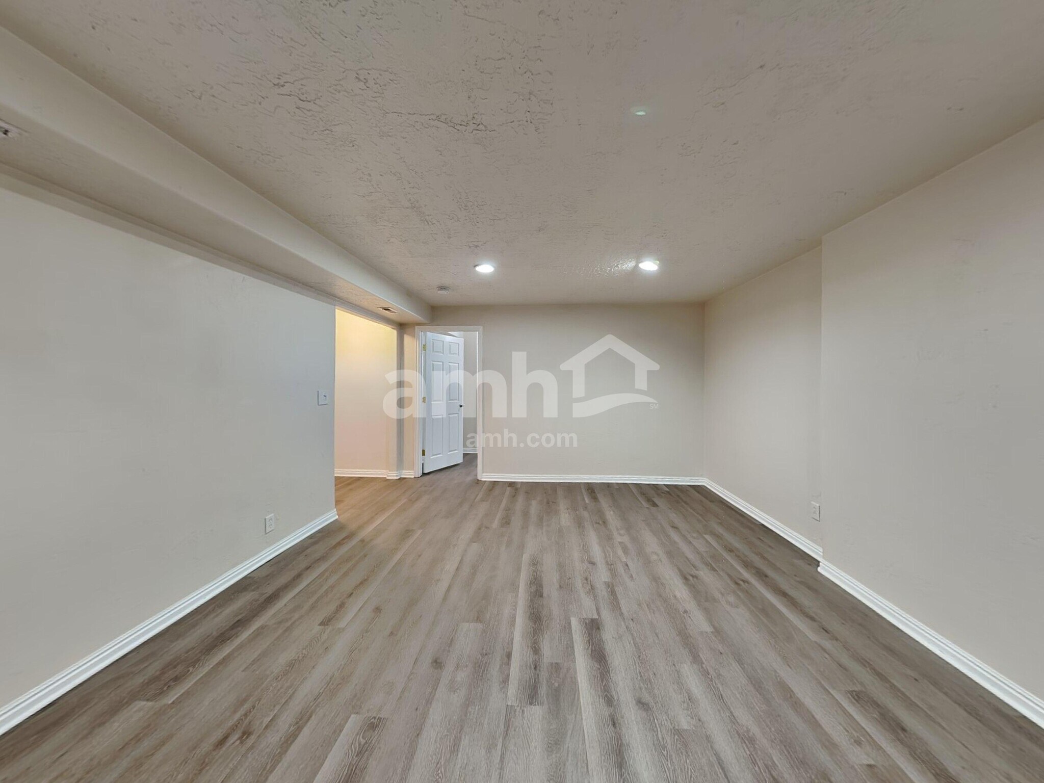 Building Photo - 8682 Dove Meadows Ln