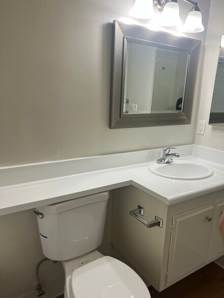 Building Photo - 5422 Quakertown Ave