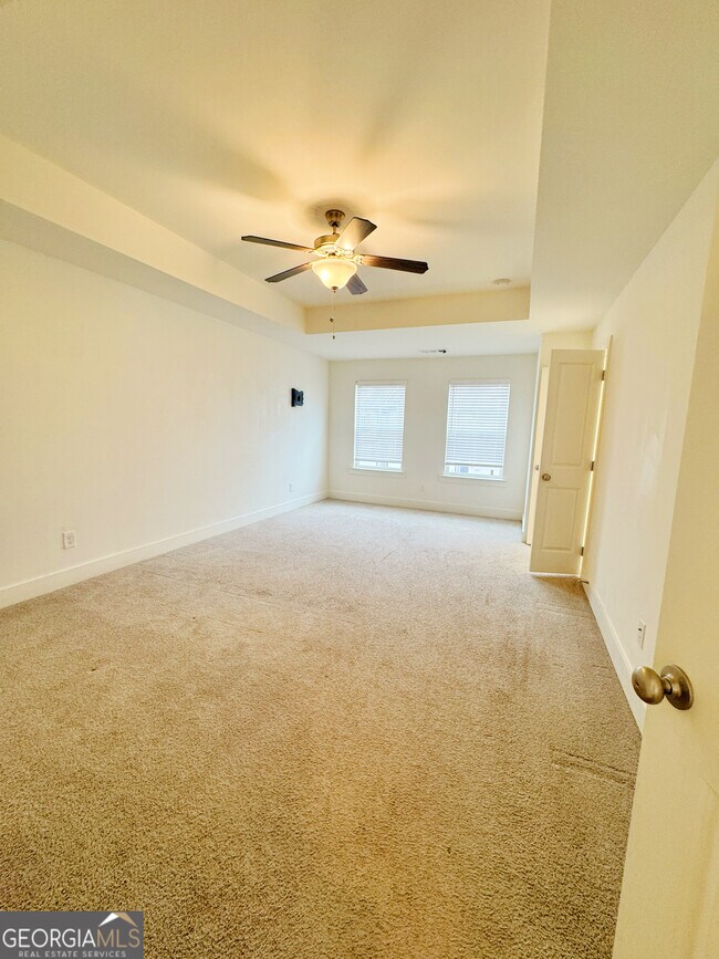 Building Photo - 123 S Auburn Lndg Pl