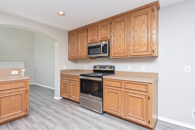 Building Photo - 3935 Carters Lake Dr