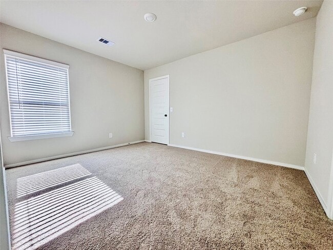 Building Photo - 17327 Roxboro Rdg Ln