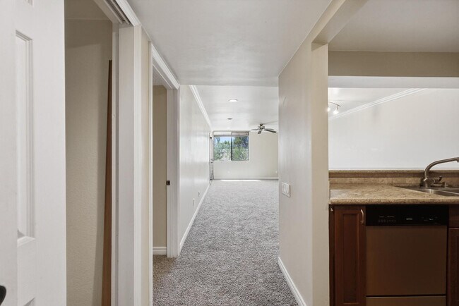 Building Photo - 4120 N 78th St
