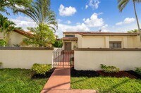 Building Photo - 6637 NW 181st Ln