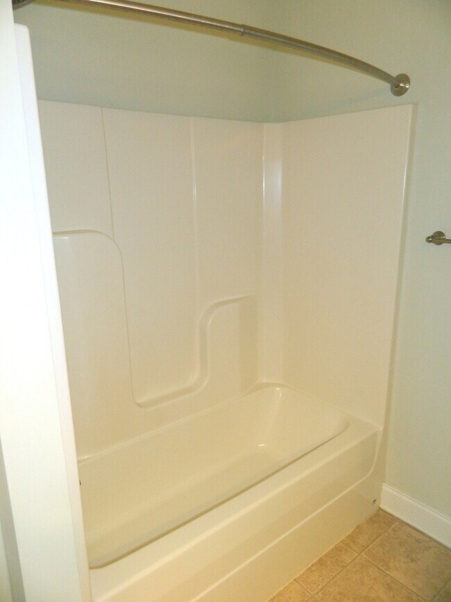 Building Photo - 5564 Connor Dr