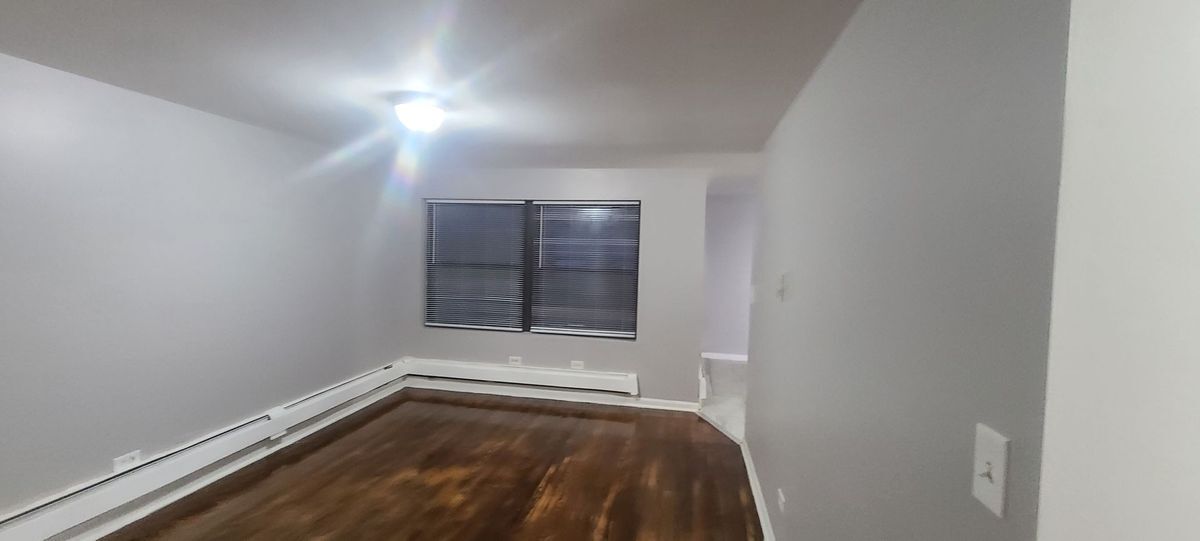 Building Photo - 6205 S Michigan Ave