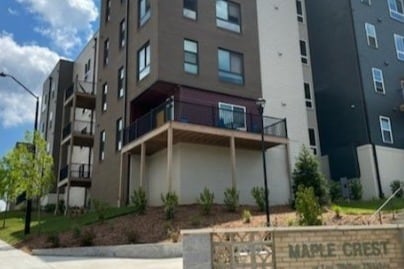 Come Home to Maple Crest! - Maple Crest Apartments