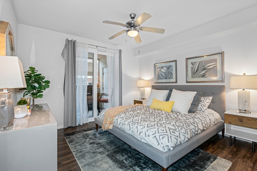 Interior Photo - Ryder Place at Wellington