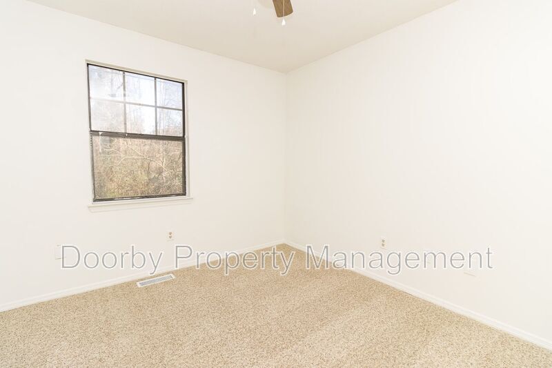 Building Photo - 3299 Conner St